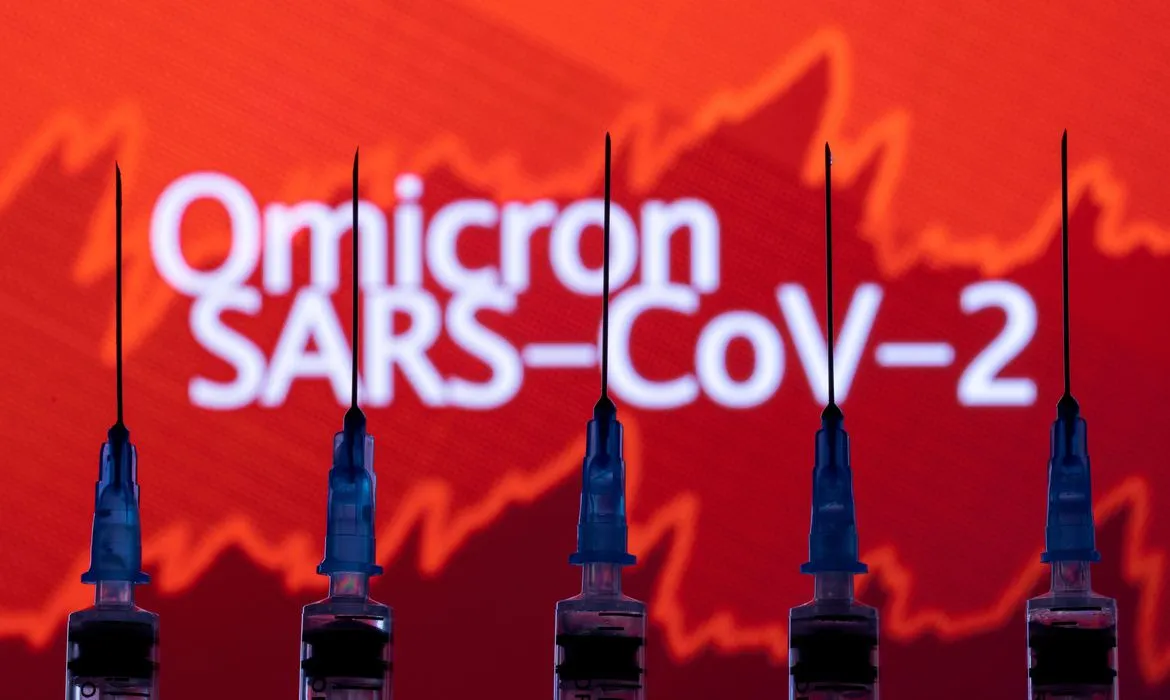 O que se sabe sobre a variante Ômicron