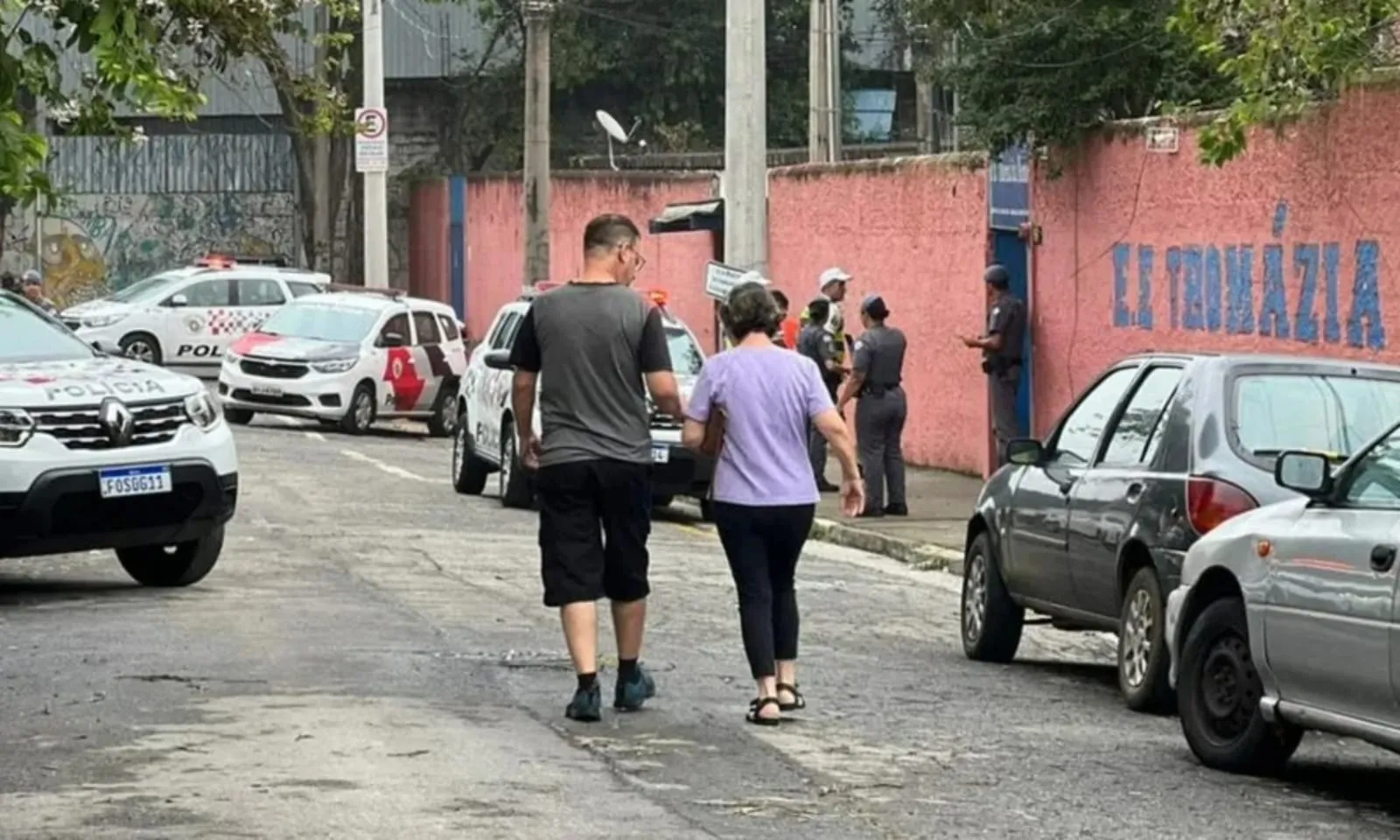 Foto 1