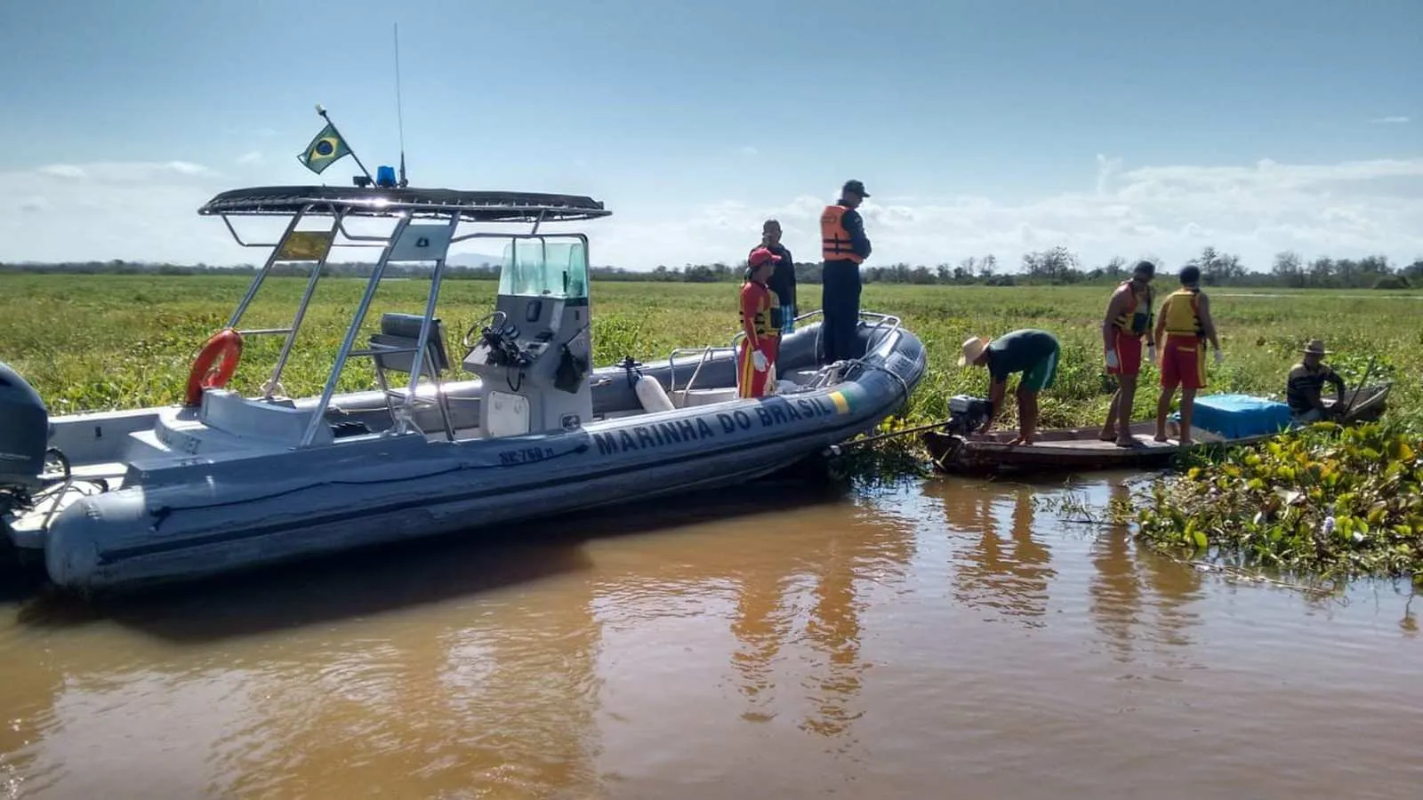 Equipes da Capitania Fluvial de Santarém e Corpo de Bombeiros participaram do resgate do corpo de Evanildo Leal