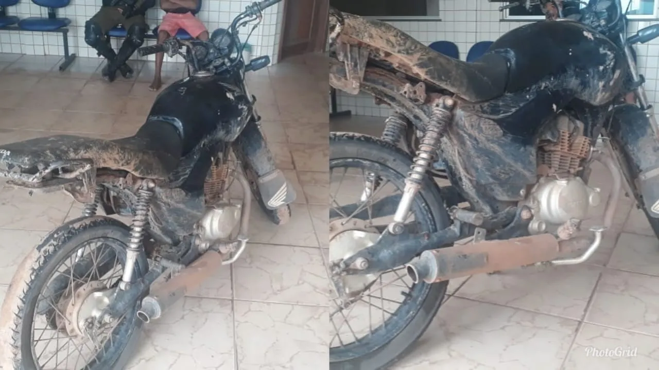 Moto recuperada pela polícia
