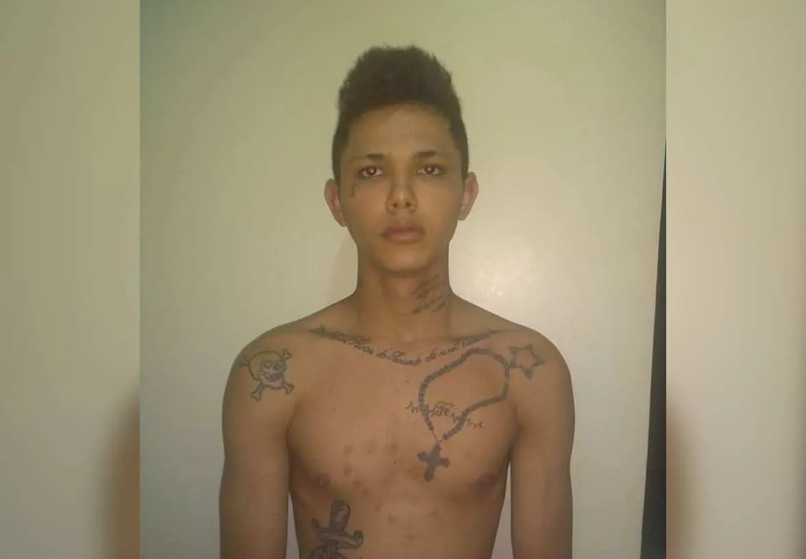 Assassino confesso.