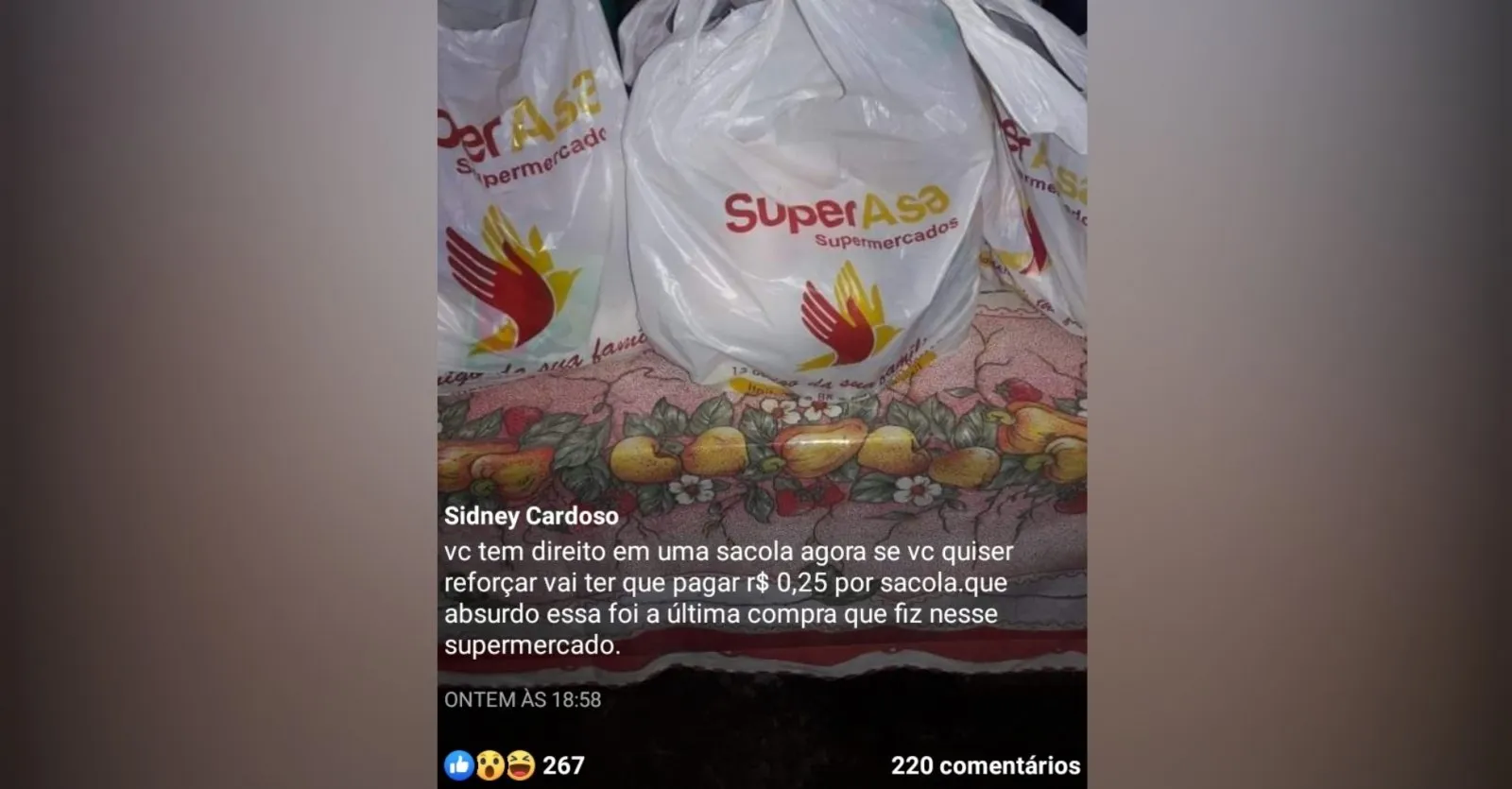 Post feito no Facebook em forma de discordância quanto à determinação do supermercado.