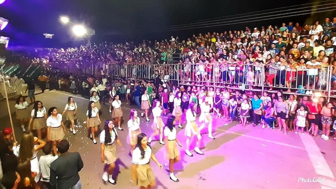 Desfile da Semana da Pátria em Itaituba.