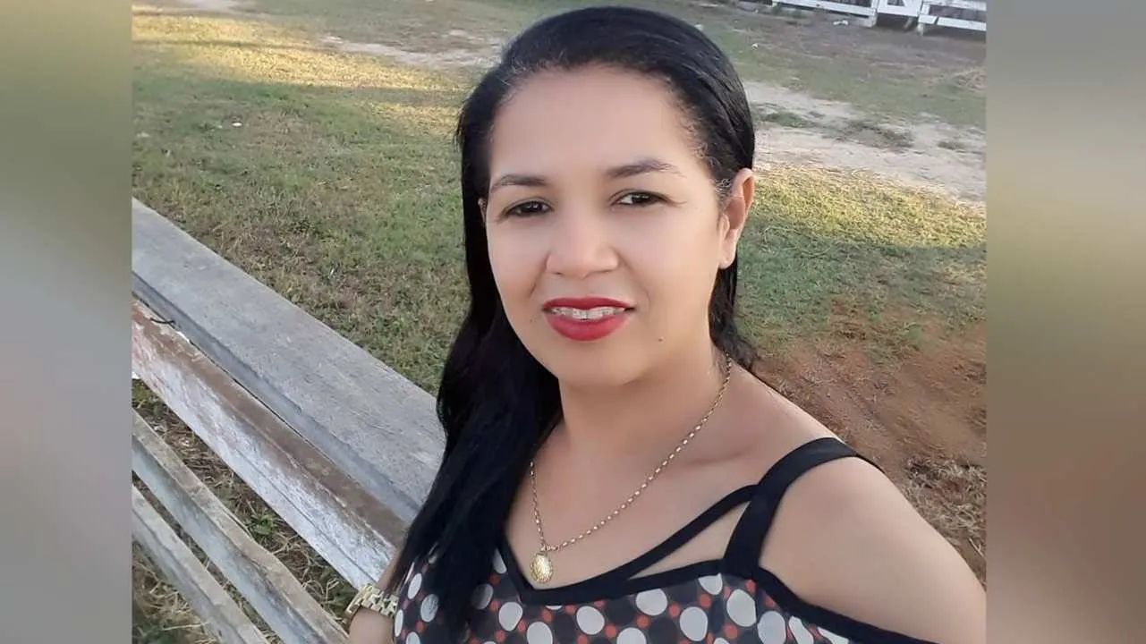 Auricelia Lopes Oliveira