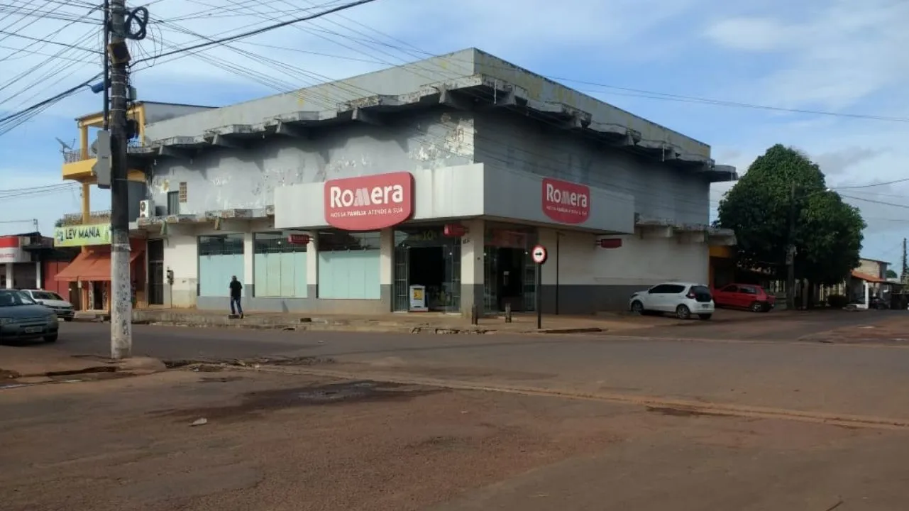 Loja Romera.