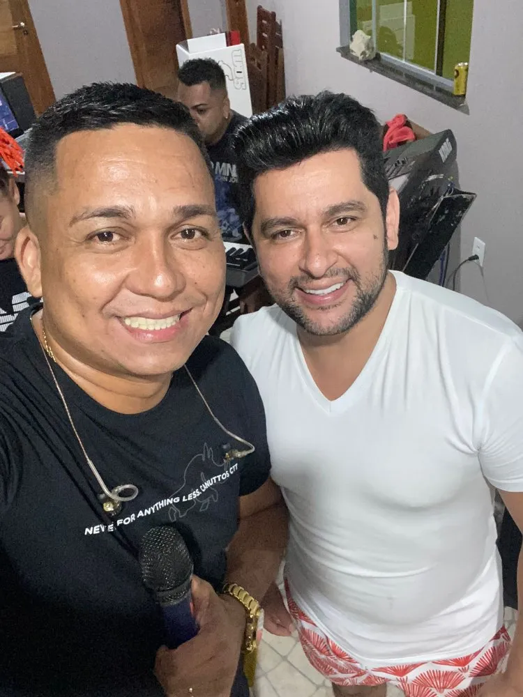 Léo Magalhães e Mauro Jeg.